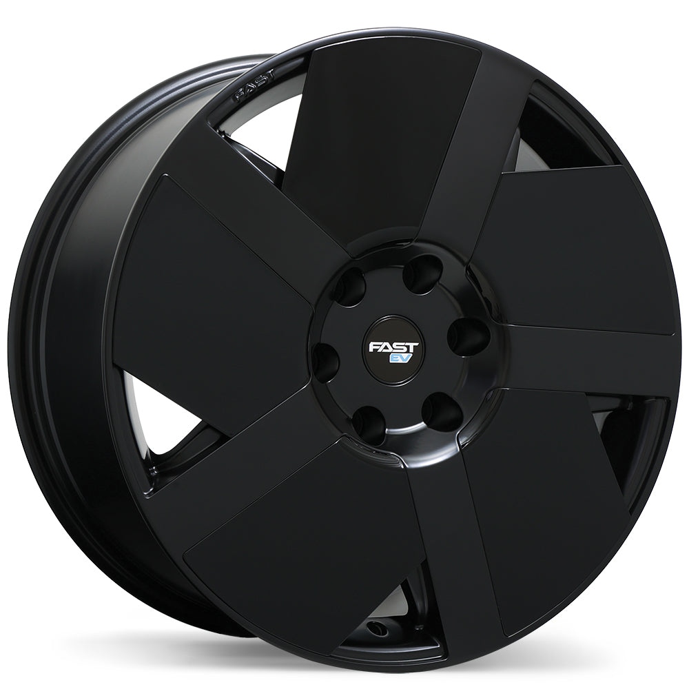 Cadillac LYRIQ Winter Package | 19" | 2023–2026